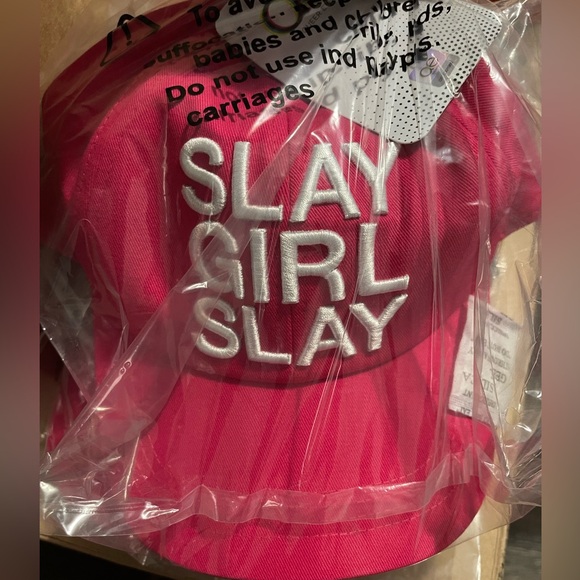 Queer Eye Hat Slay Girl Slay Ball Cap Pink New - Picture 1 of 2